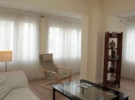 Pepita Bandert Apartamento *
